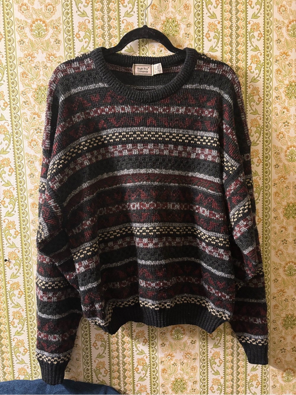 Vintage Bugle Boy Men's Patterned Crewneck Sweater in Black and Burgundy